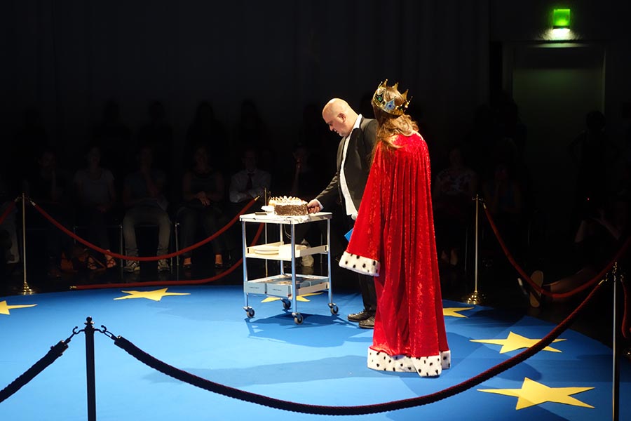 2015 THE CIRCUS OF LIFE