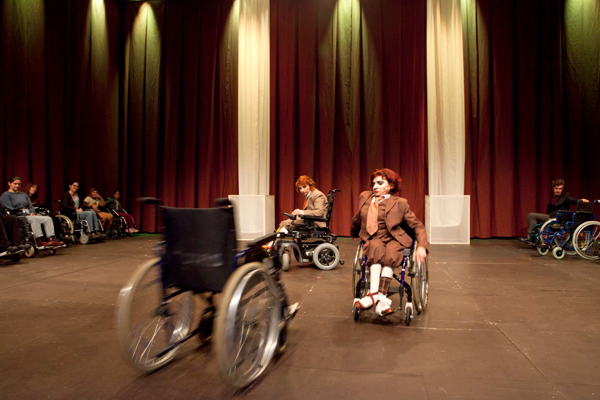 2024 DIE ROLLSTÜHLE